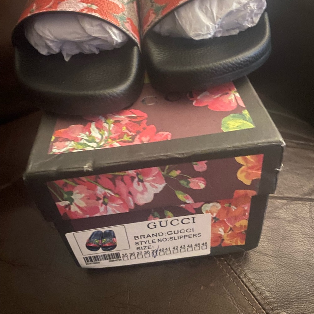 Floral gucci slides